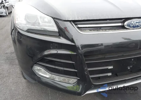 2015 Ford Escape Titanium z USA, uszkodzony, nr VIN 1FMCU0JX2FUC20718